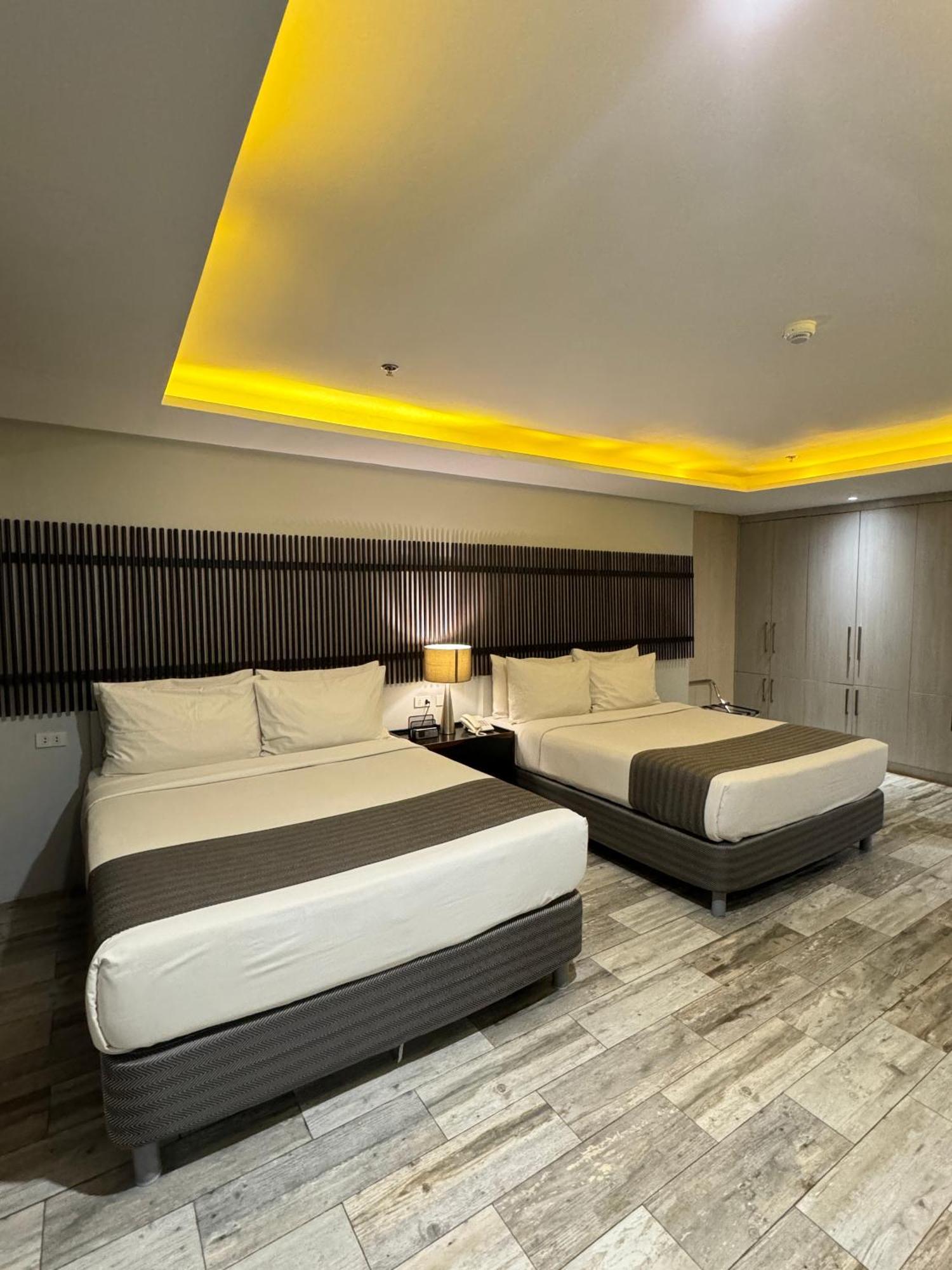 1A Express Hotel Cagayan de Oro Eksteriør bilde